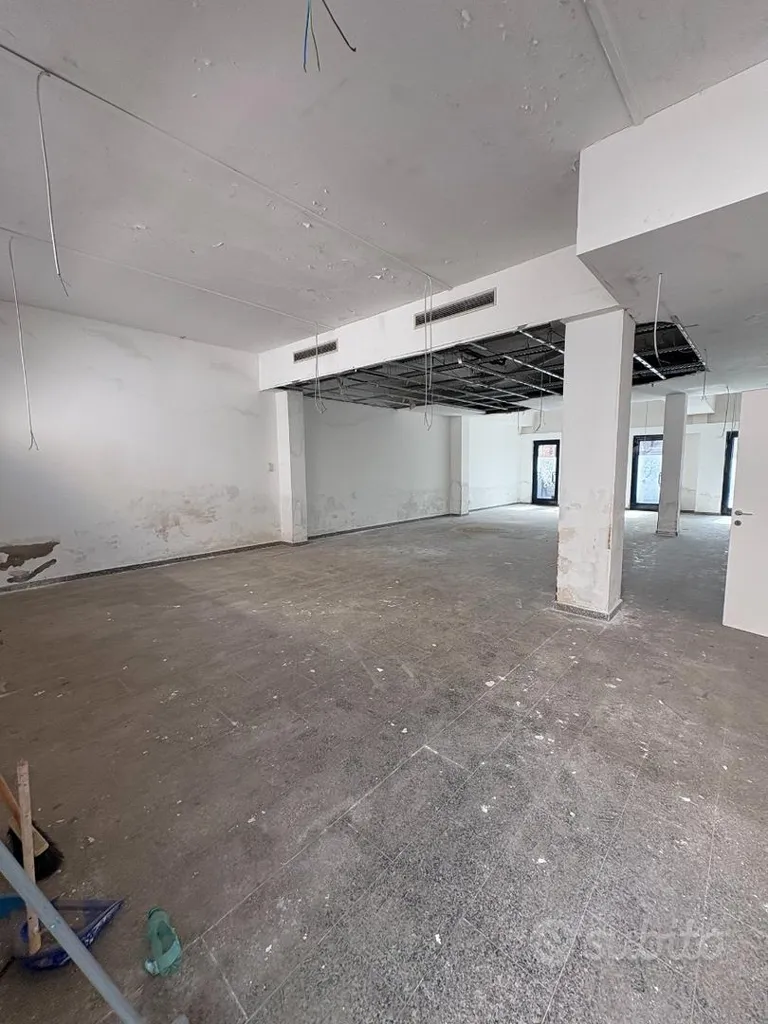 Toad - Large Commercial Space on Via Dante