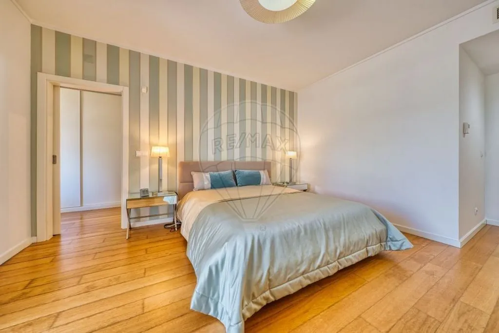 Magamistoad - Luxury Villa with Extensive Land in Torres Novas