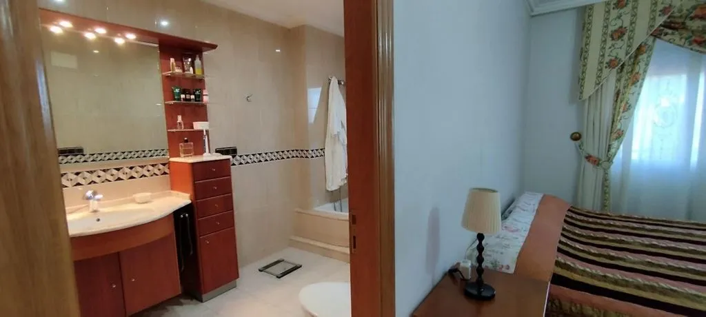 Vannitoad - Luxury Villa with Pool in Elche