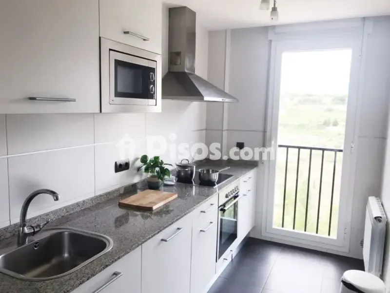 Cocina - Apartamento exterior con balcón en Lanciego