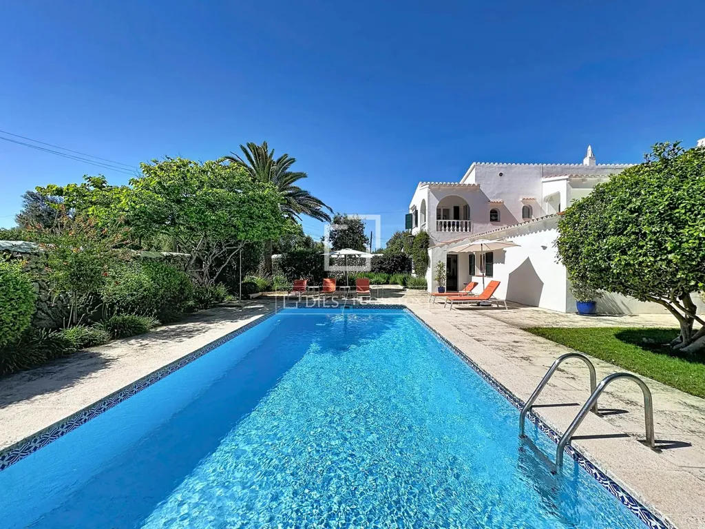 Piscine - 7-Bedroom Villa with Pool in Es Castell
