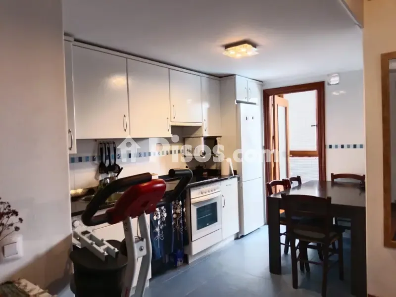 Köök - Apartment with South-Facing Views in Badames