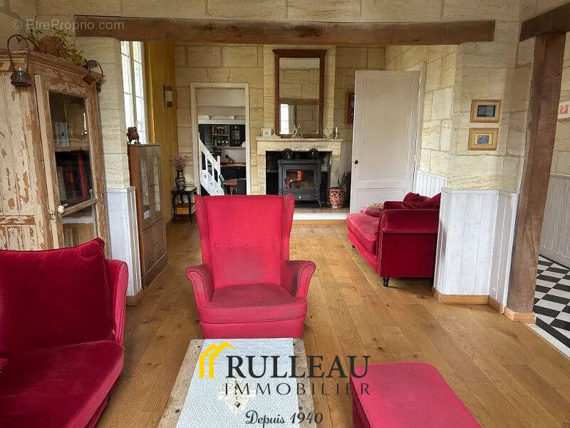 Elutuba - Charming Stone House with Garden in St-André-de-Cubzac