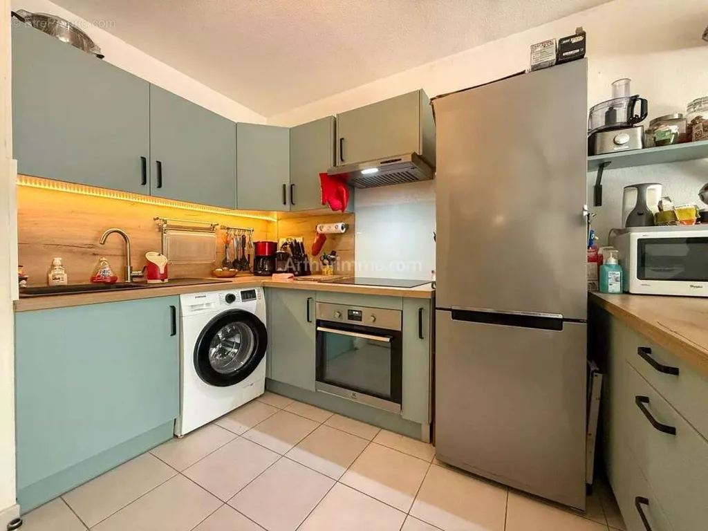 Köök - 2-Bed Flat with South-Facing Garden in Draguignan