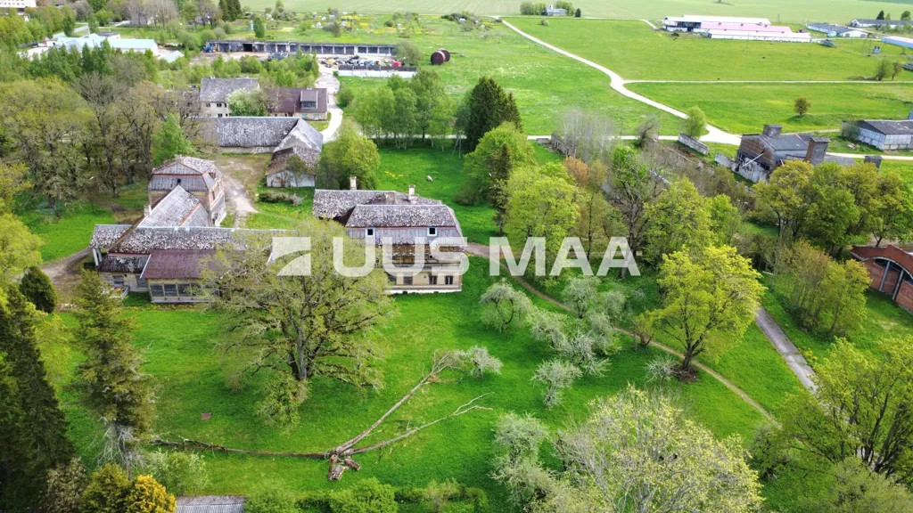 Õhuvaade - Historic Manor Complex in Roela, Lääne-Viru