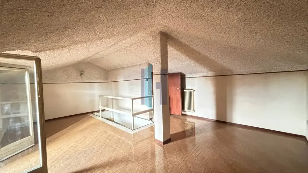 Pièces - Trilocale with Garden in Botticino