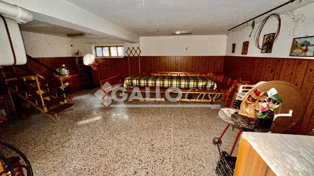 Pièces - Bifamiliar Villa with Garden in Spezzano della Sila