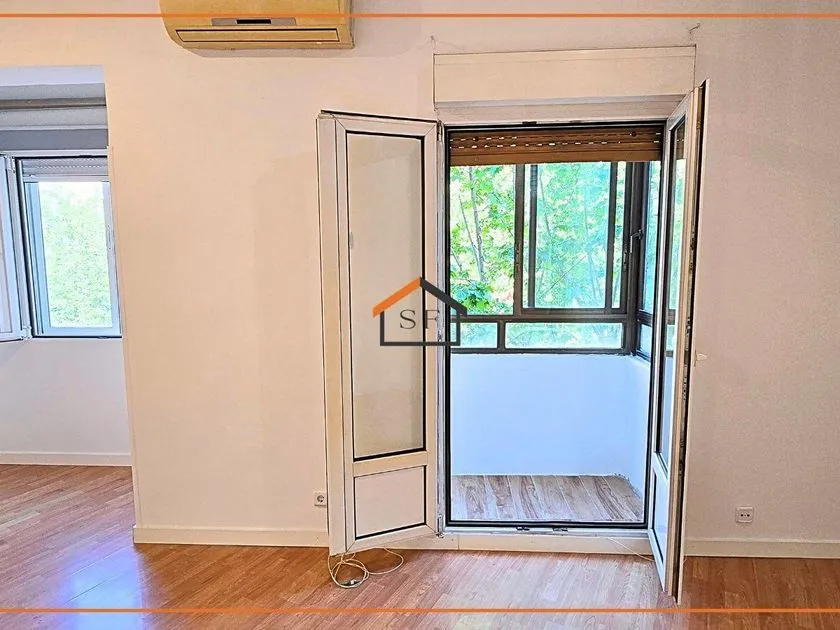 Toad - Modernised Flat with Balcony in Delicias, Madrid