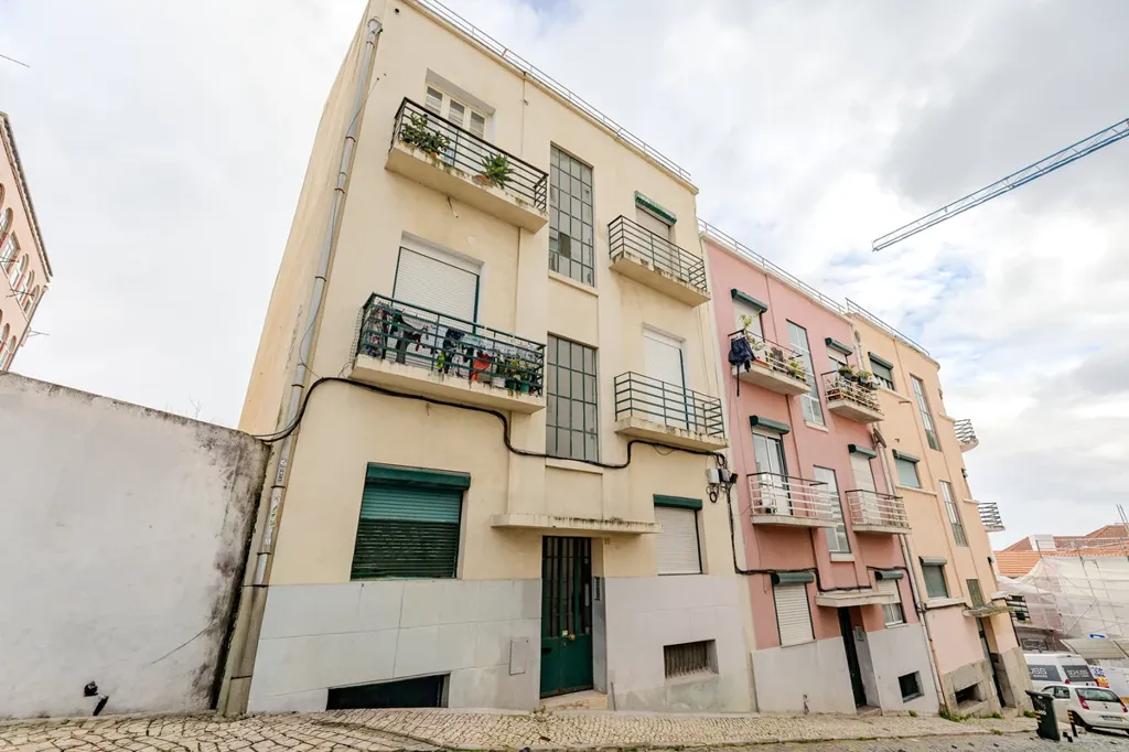 Välivaade - Classical Apartment with River View in São Vicente, Lisbon