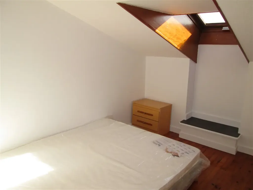 Stanze - 1-Bedroom Apartment with Central Location in Issoire