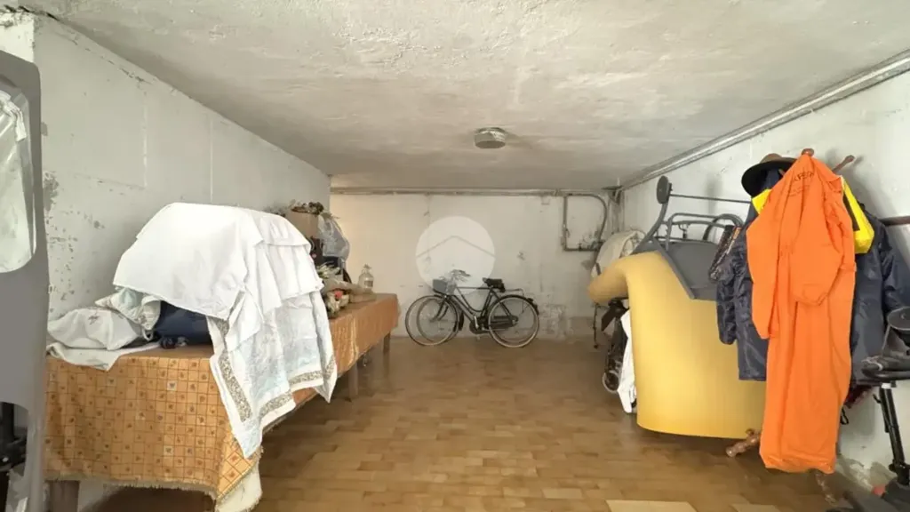Utility Room - Terraced Villa with Garden in Marcaria