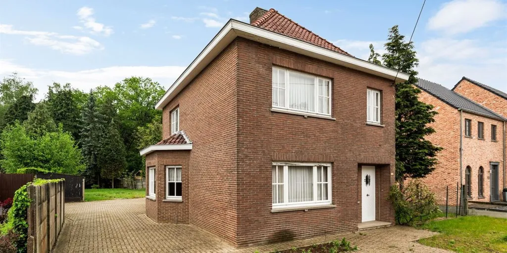 Extérieur - Maison à Renover avec Jardin à Olmen