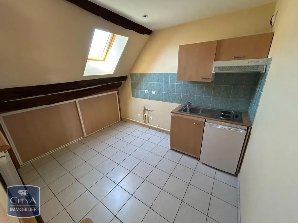 Cuisine - Appartement T1 Bis avec Vue Dégagée à Chagny