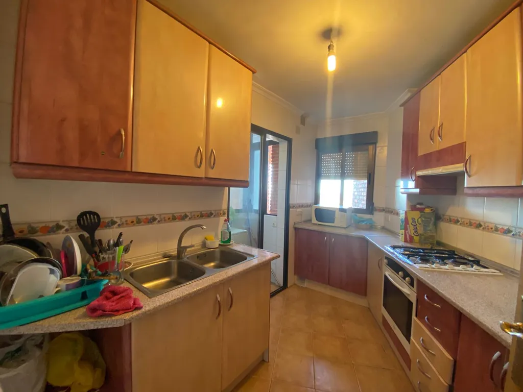 Köök - Apartment with Balcony Views in Centro-Carretas