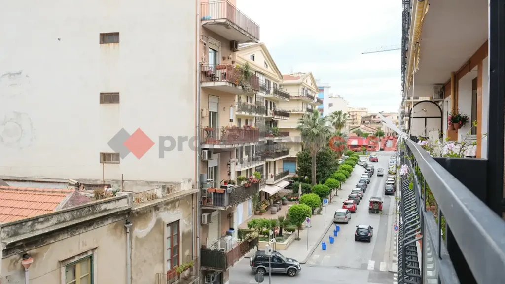 Rõdu - Luxury Apartment with Balcony in Milazzo