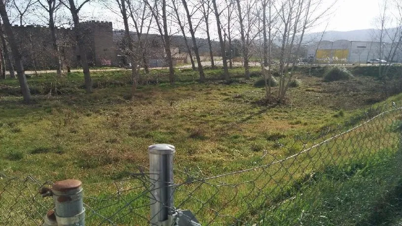 Jardin - Development Plot with Potential in Tordera, Barcelona