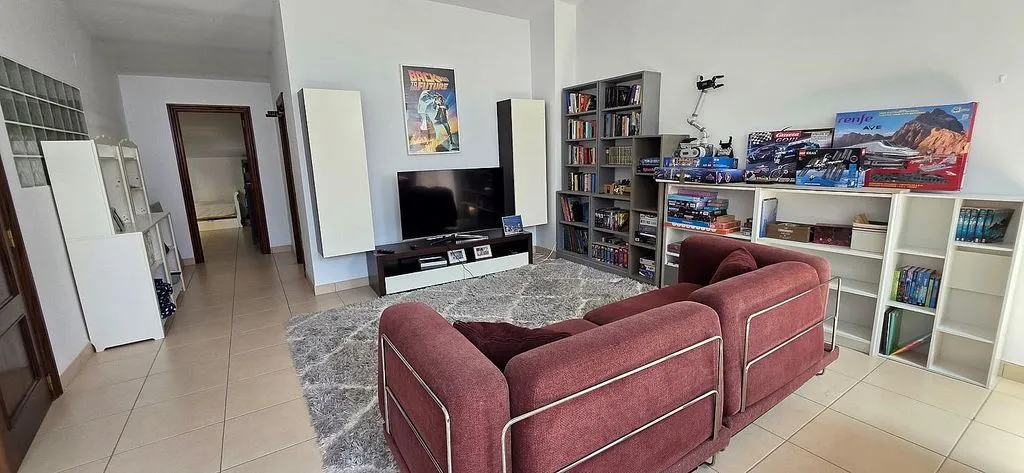 Elutuba - Semi-Detached House with Pool in Rocafort