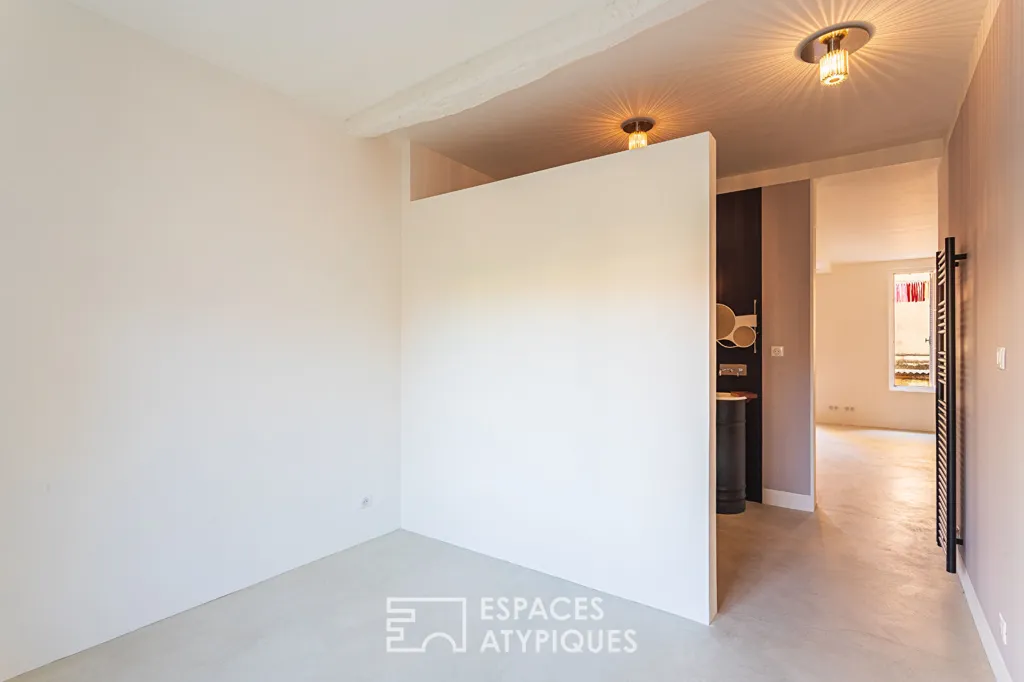 Esik - Architecturally Renovated 2-Bedroom in Hyères
