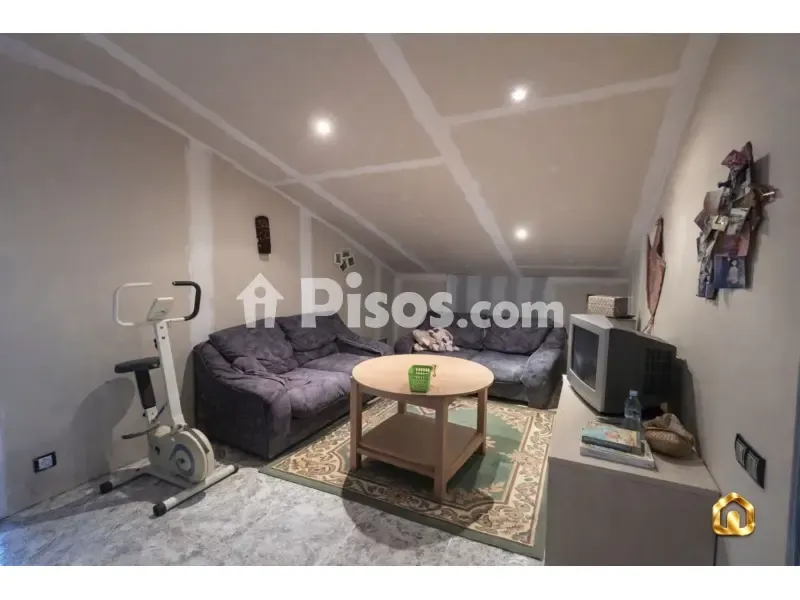 Elutuba - Four-Way House with Pool in Sant Fost