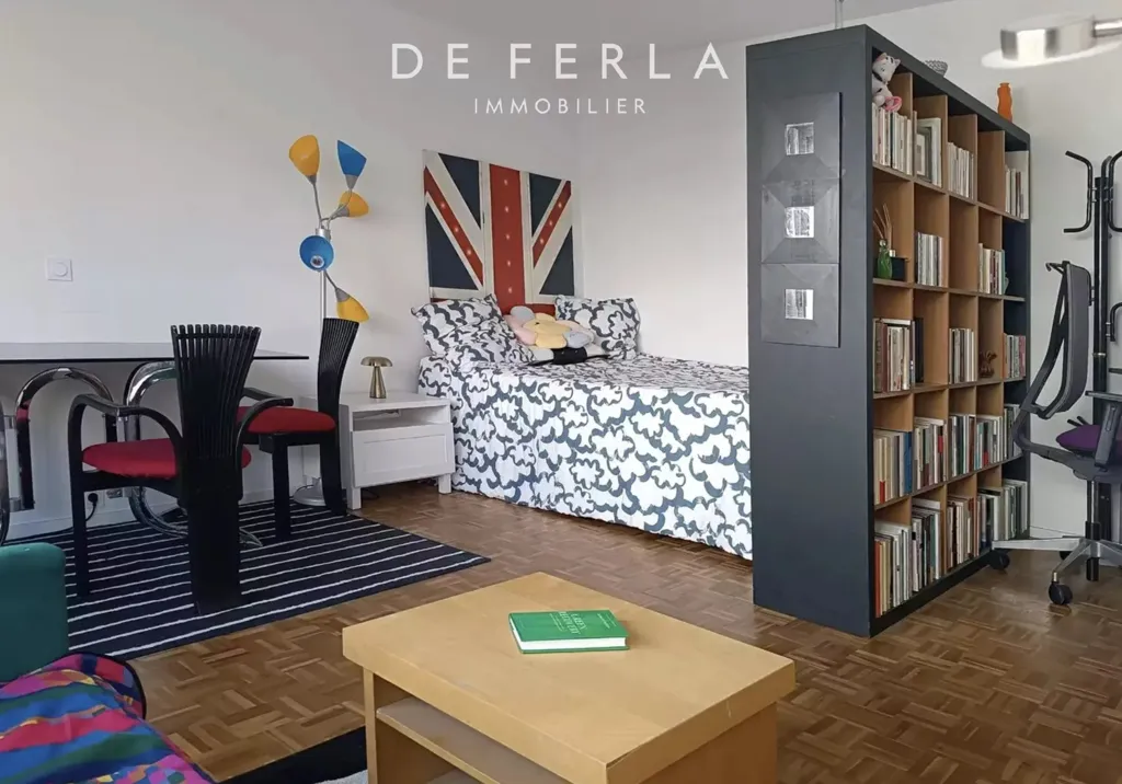 Chambres - Duplex Atelier d'Artiste avec Vue Tour Eiffel à Paris