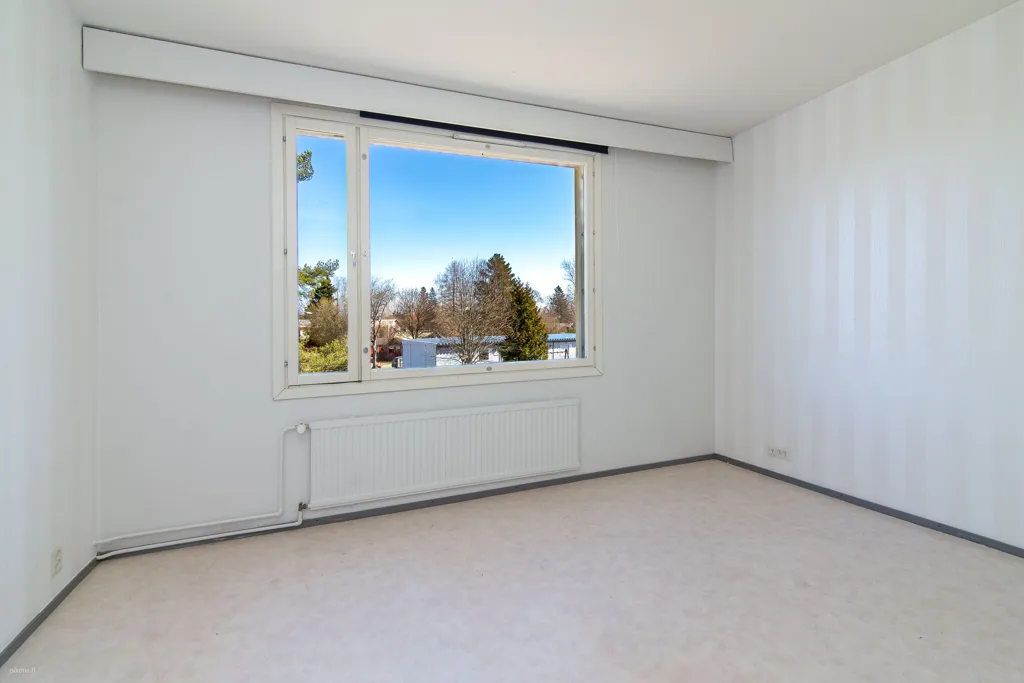 Pièces - Bright Apartment with Balcony in Noormarkku