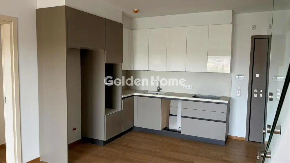 Köök - Modern Penthouse with Unobstructed View in Chalandri Centre