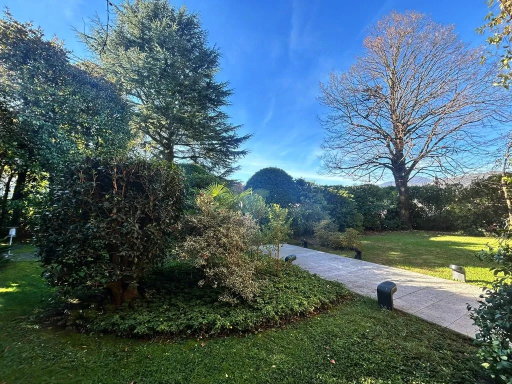 Jardin - Luxury Villa with Private Garden in Como