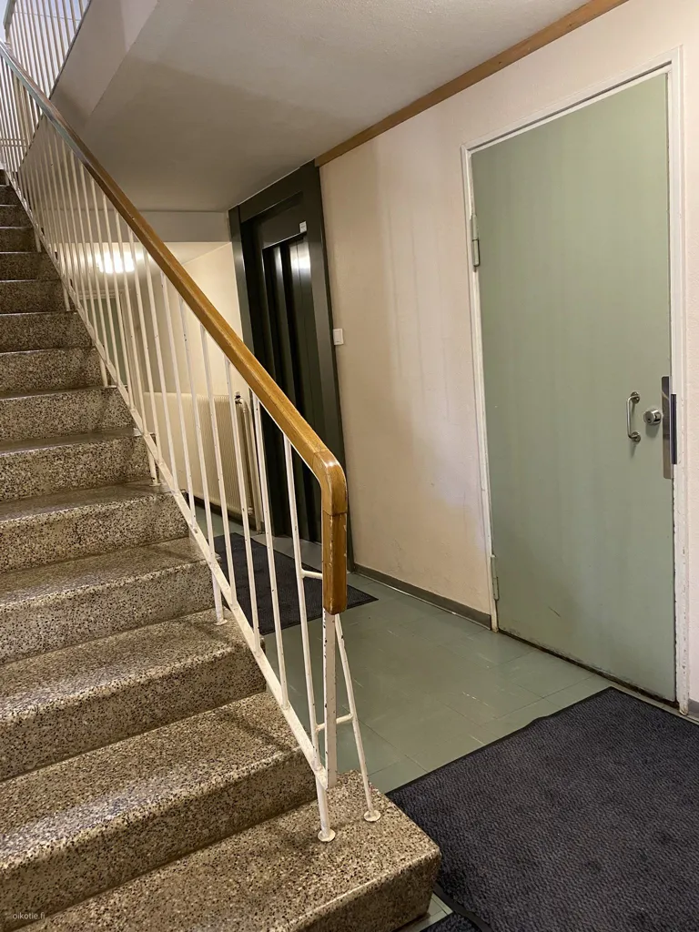 Rooms - Modernised Flat with 1950s Architecture in Turku