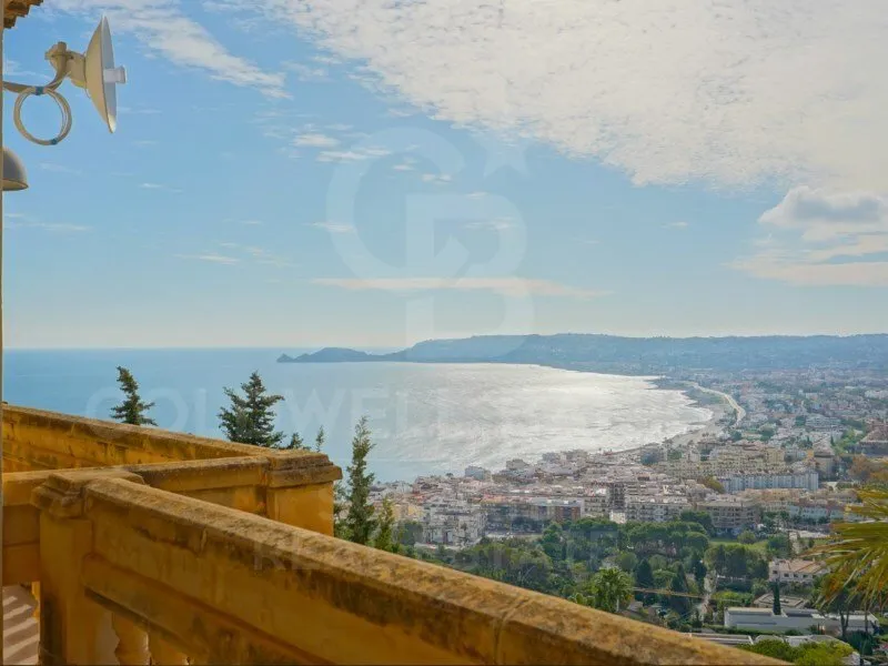 Terrace - Traditional Villa with Panoramic Views in Javea