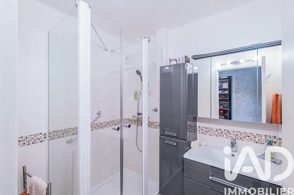 Salles de bain - Appartement avec Balcon et Vue Centre-ville à Le Mans