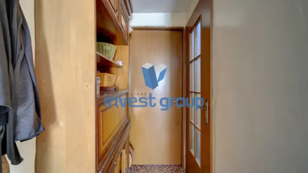 Ingresso - Two-Bedroom Apartment with Balcony in Turin