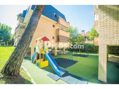 Aed - Apartment with Pool in Majadahonda Centre