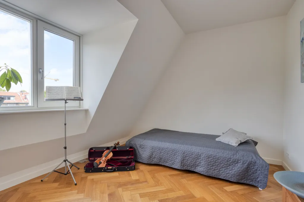 6-room house in Leiden