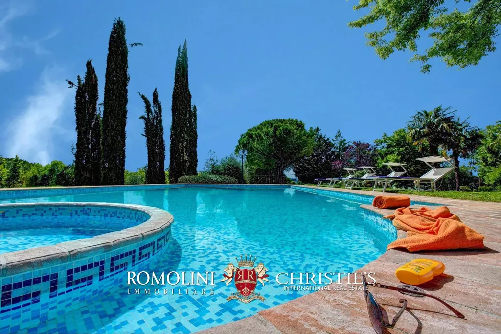 Piscine - Restored Country Villa with Pool in Umbria