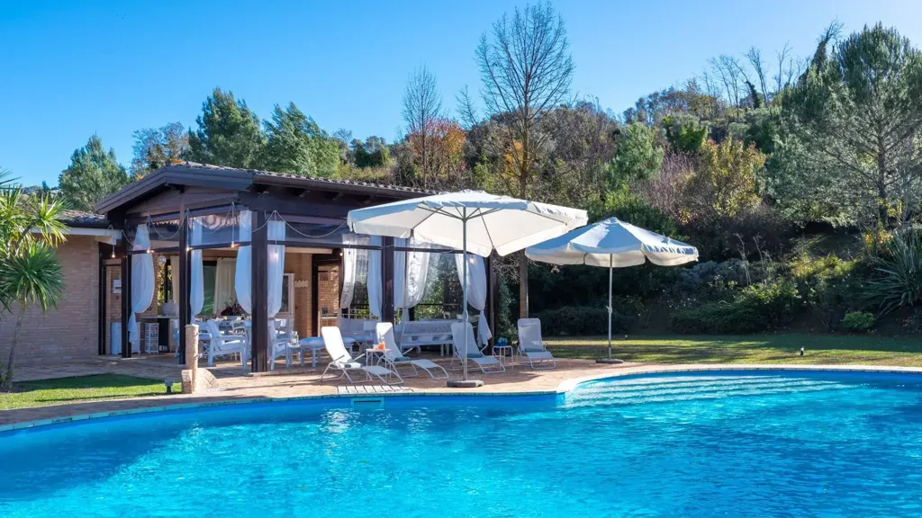 pool_area