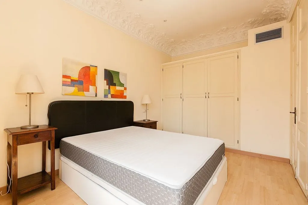 Chambres - Modernist Flat with Balcony in L'Antiga Esquerra