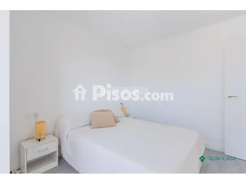Magamistoad - Modernised Apartment with Balcony in Aguadulce Sur