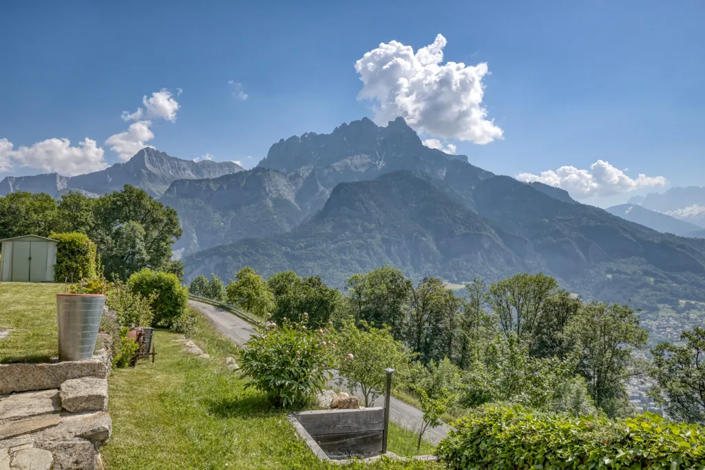 Giardino - Farmhouse with Mont-Blanc View in Sallanches