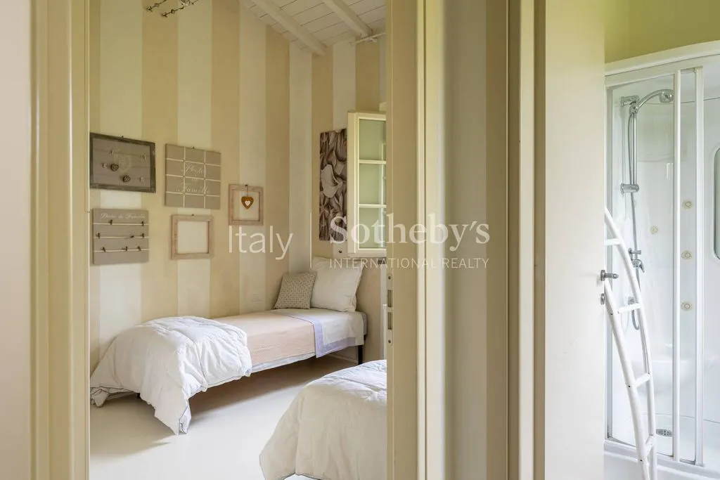 Chambres - Tuscan Farmhouse with Pool in Lucca