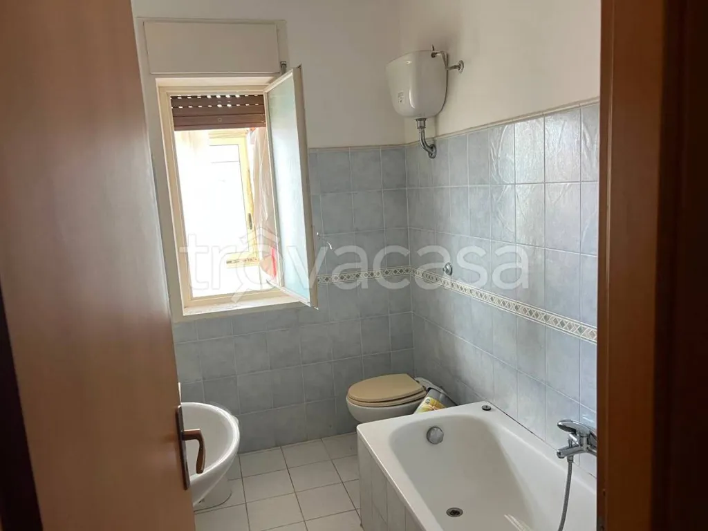 Vannitoad - Apartment with Balcony in Licata