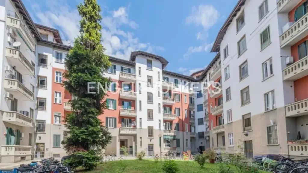 Aed - Studio Flat with Balcony in Milan
