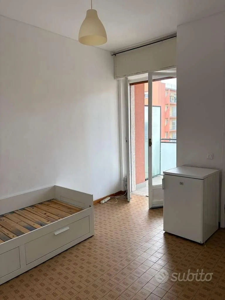 Chambres - Studio with Balcony in Città Studi