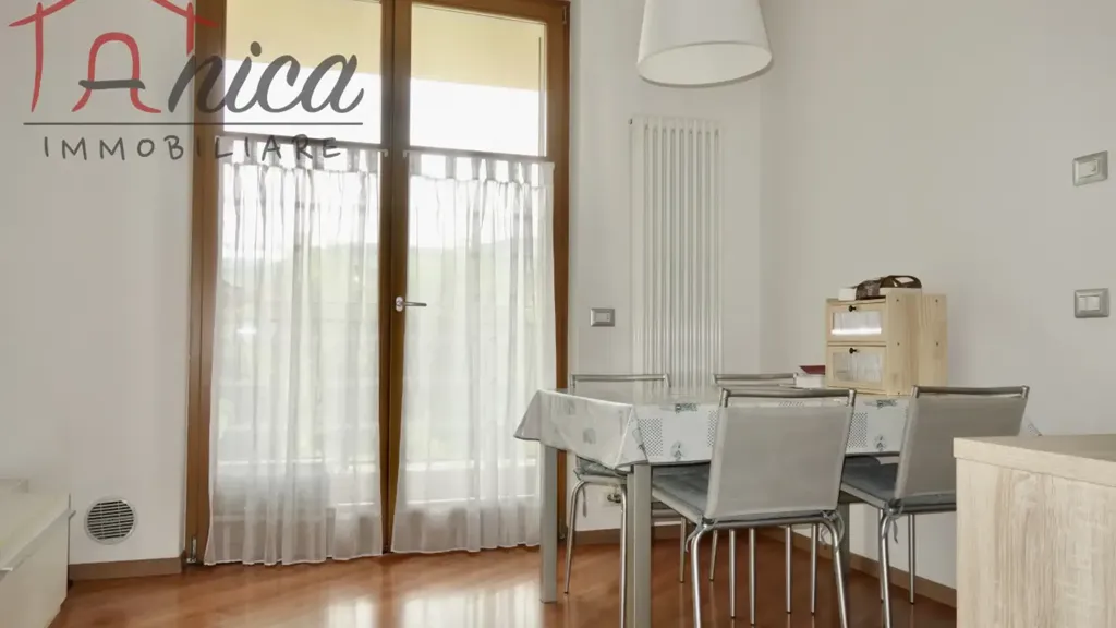 Salle à manger - Modern Apartment with Balcony in Trento