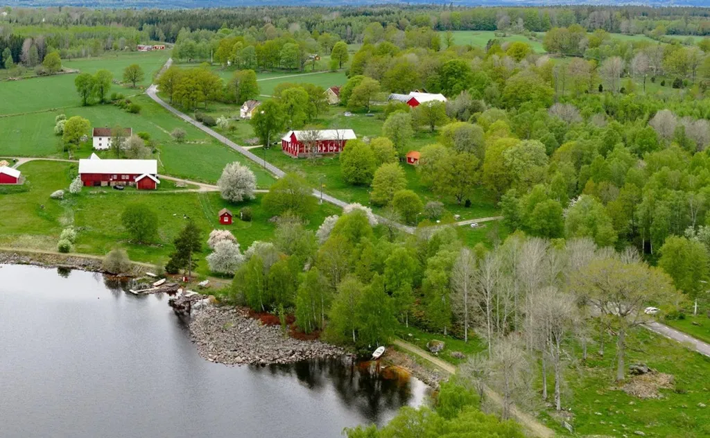 Õhuvaade - Farmhouse with 7 Bedrooms in Växjö