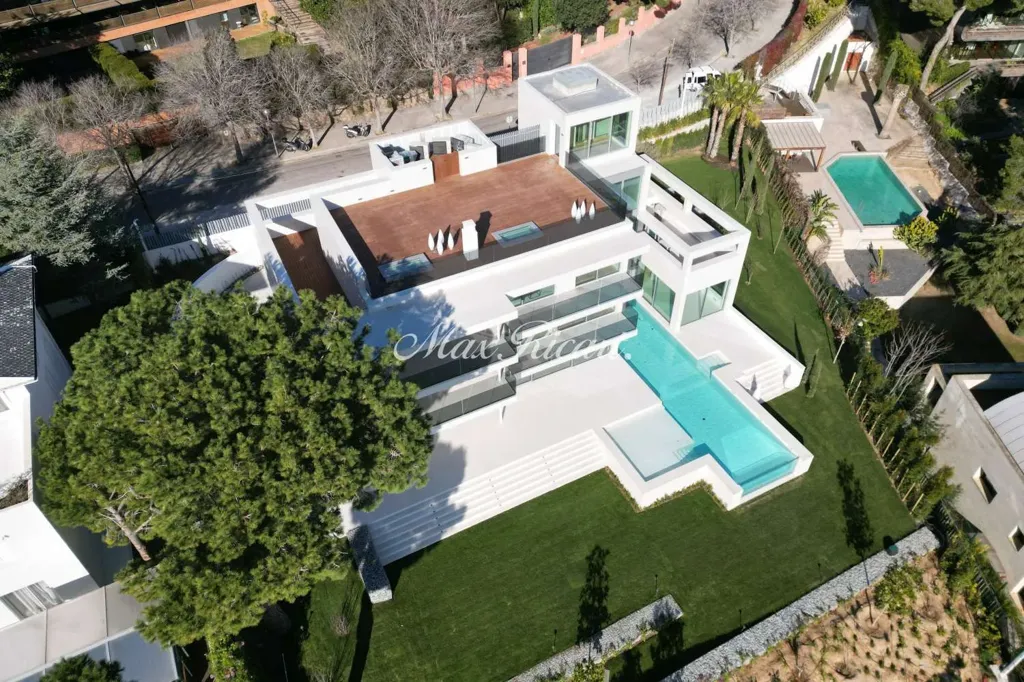pool_area