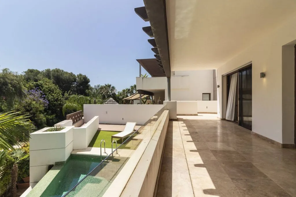 Terrass - Luxury Semidetached House with Pool in Marbella
