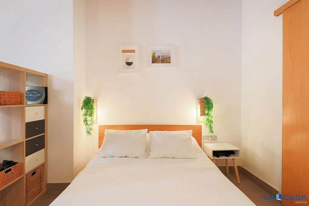 Magamistoad - Reformed Flat with Balcony in El Raval
