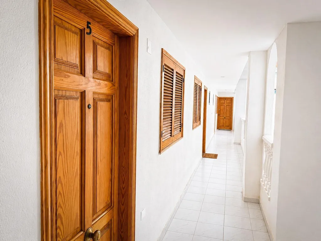 Esik - Apartment with Pool in La Mata
