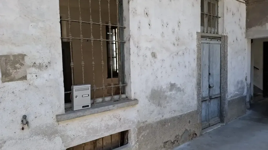 Extérieur - Rustic Property for Renovation in Meda