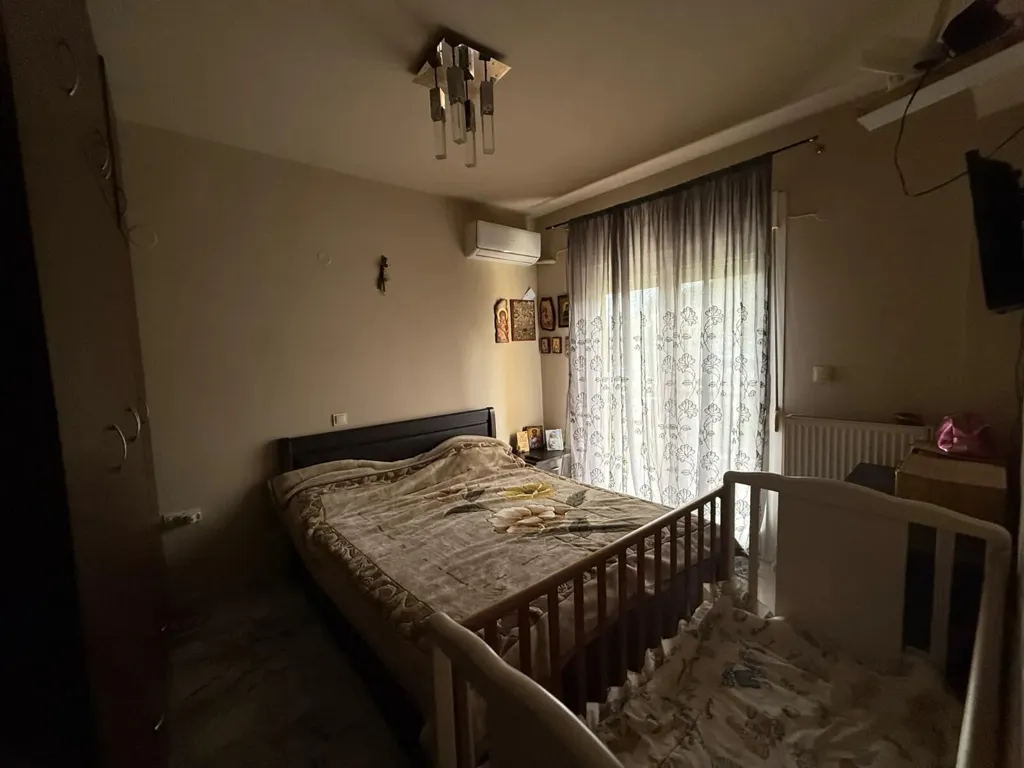Chambres - Functional Flat with Private Parking in Kavala